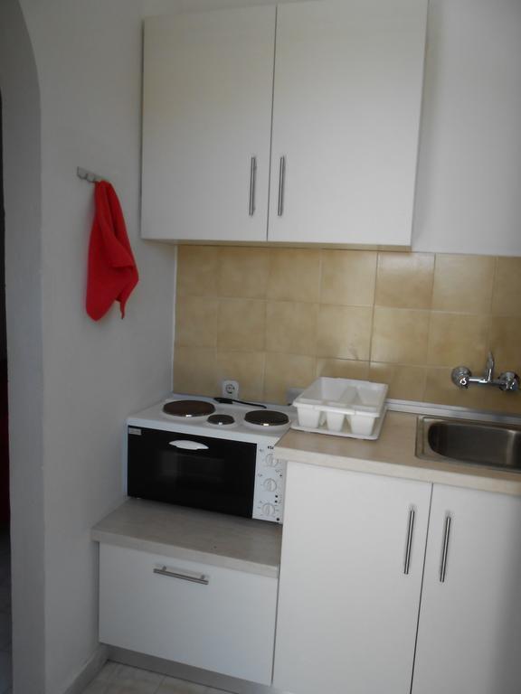 Socrates Studios&Apartments Acharavi  Habitación foto